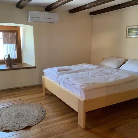 Skerlj Wine Estate Seoska kuća