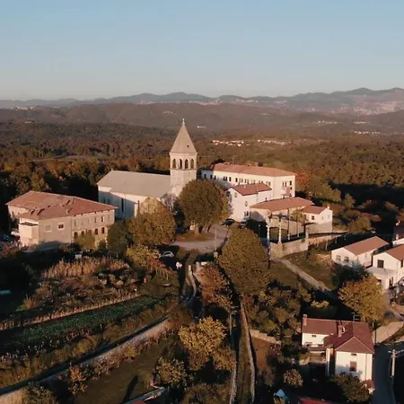 škerlj Wine Estate *