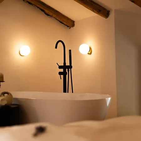 Skerlj Wine Estate Seoska kuća Tomaj