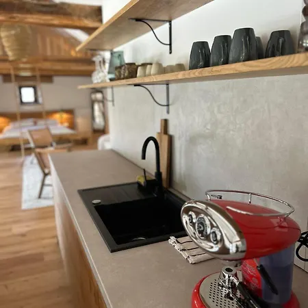 Seoska kuća Skerlj Wine Estate