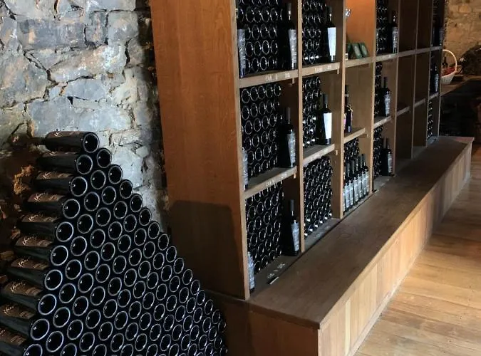 škerlj Wine Estate *