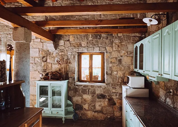 škerlj Wine Estate * Tomaj