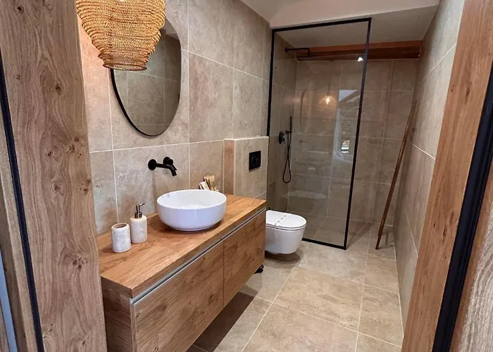 škerlj Wine Estate * Tomaj